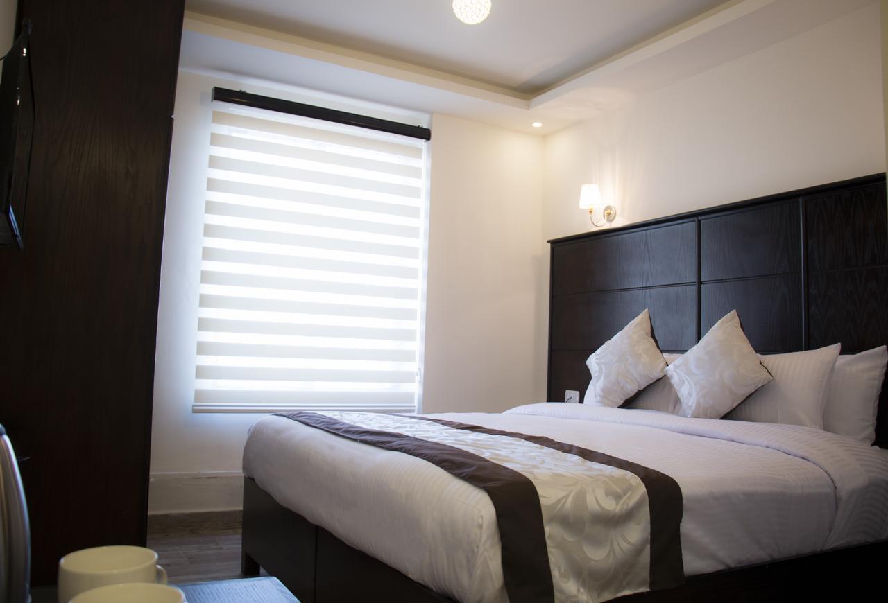 London Bridge Hotel Amman Zewnętrze zdjęcie