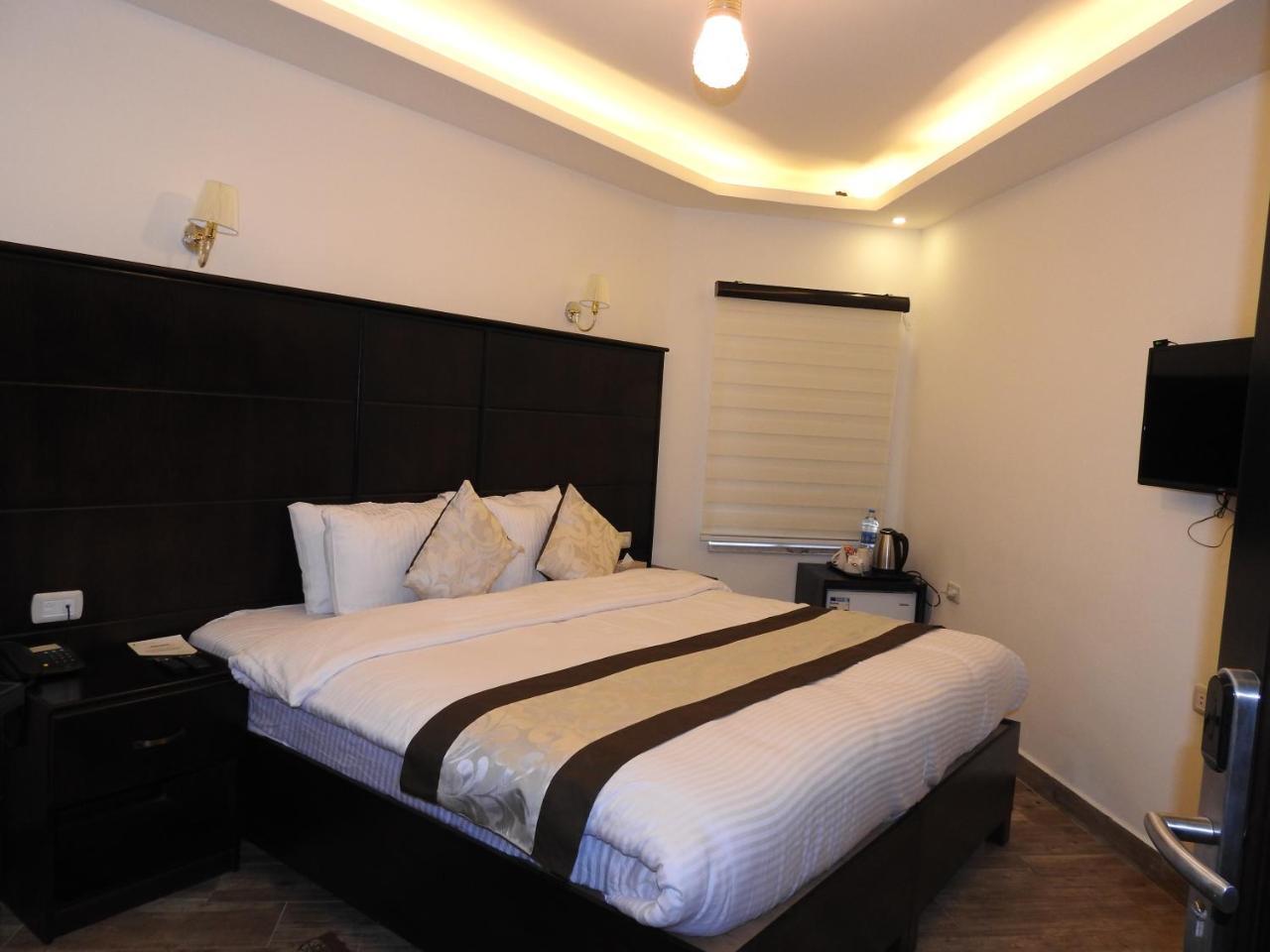 London Bridge Hotel Amman Zewnętrze zdjęcie